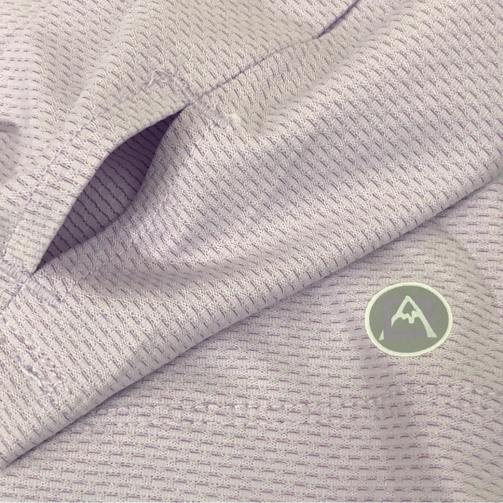 NWT AVALANCHE OUTDOOR SUPPLY Lavender Lightweight Moisture Wicking Hoodie Size L - Picture 4 of 10